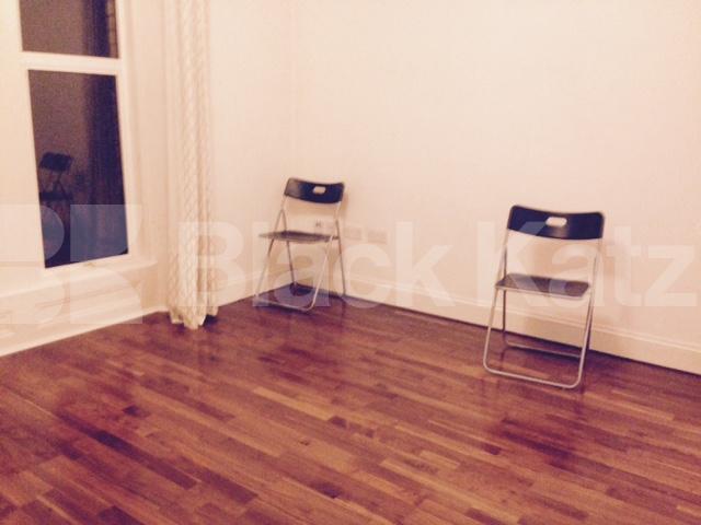 			NEW INSTRUCTION, 2 Bedroom, 1 bath, 1 reception Flat			 Alfred Road, Acton Central